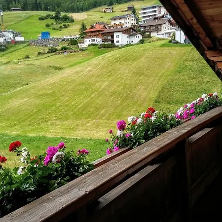 Appartement Almhof *